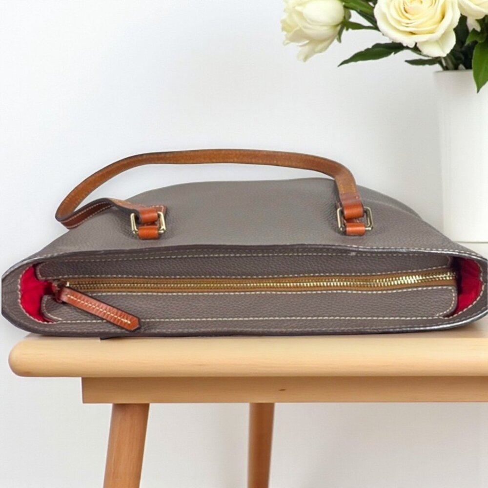 Dooney & Bourke Shopper Tote Pebbled Grain Leather with Zip Around Bifold Wallet - Picture 5 of 16